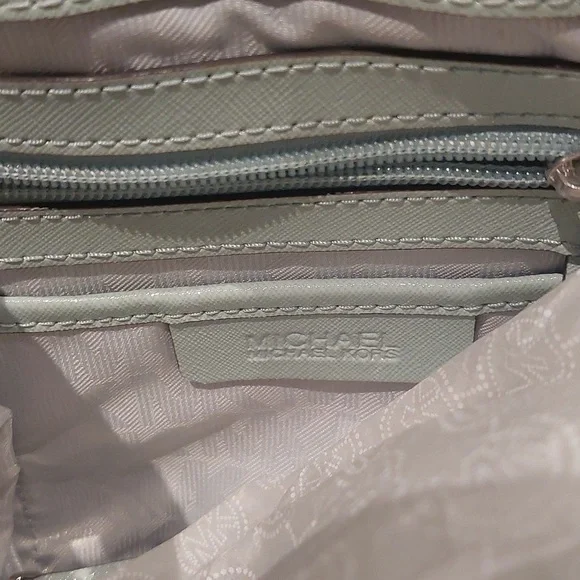 ❣️💫 MARK DOWN💫❣️ Michael Kors Bag - Picture 13 of 17